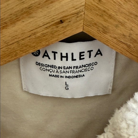 Athleta Tugga Coat size Large Sherpa Coat Natural Size Large - Picture 10 of 10